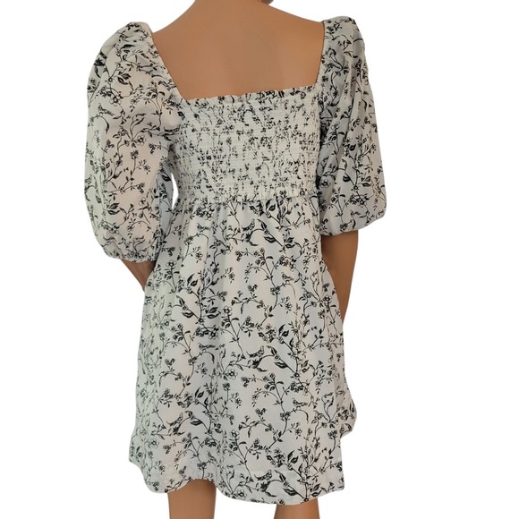 American Eagle Womens Smocked Dress Size Large Puff Sleeve Cottage Birds NWOT - Picture 5 of 16